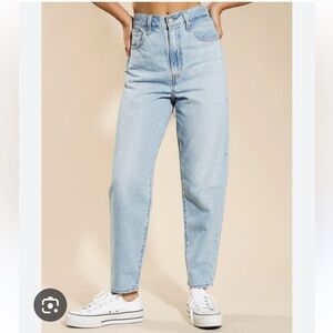 Levi's Blue High Rise Loose Taper Jeans, 23